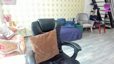 angelina_class_7 online show from 01/14/26, 03:39