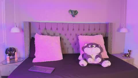 Angelina Honey online show from 04/24/26, 03:53