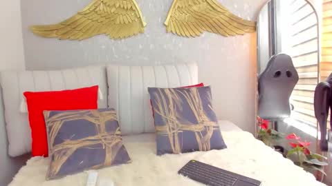 Snapshot of angelina_ruspoli chatting on 02/22/26, 06:28 Angelina online show from 02/22/26, 06:28