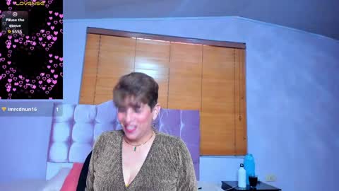 Snapshot of angelina_stone_65 chatting on 01/13/25, 10:13 Angelina online show from 01/13/25, 10:13