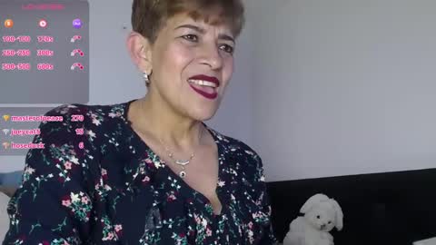 Snapshot of angelina_stone_65 chatting on 02/23/25, 11:58 Angelina online show from 02/23/25, 11:58