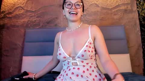 ANGELINA   online show from 11/07/25, 11:32