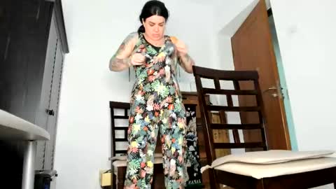 Snapshot of angelinacht chatting on 05/29/26, 07:50 Angelina online show from 05/29/26, 07:50