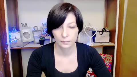 Snapshot of angelinalov_ chatting on 01/20/25, 08:09 Angelina online show from 01/20/25, 08:09