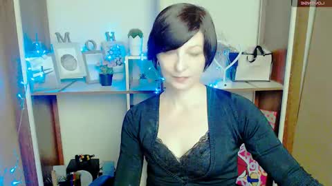 Snapshot of angelinalov_ chatting on 01/23/25, 11:26 Angelina online show from 01/23/25, 11:26