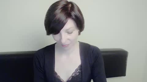 Snapshot of angelinalov_ chatting on 01/30/25, 11:11 Angelina online show from 01/30/25, 11:11