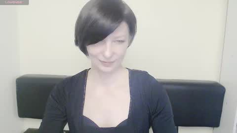 Snapshot of angelinalov_ chatting on 02/13/25, 10:55 Angelina online show from 02/13/25, 10:55