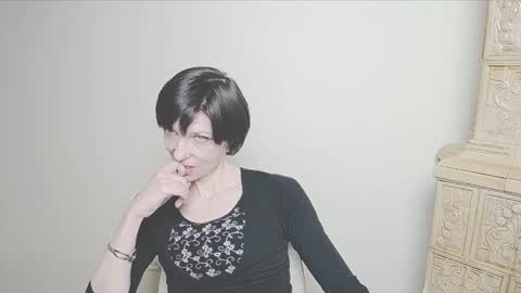 Snapshot of angelinalov_ chatting on 03/10/25, 10:59 Angelina online show from 03/10/25, 10:59