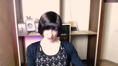 Snapshot of angelinalov_ chatting on 11/05/25, 07:41 Angelina online show from 11/05/25, 07:41