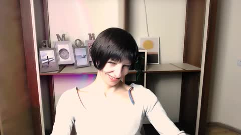 Snapshot of angelinalov_ chatting on 11/08/25, 07:52 Angelina online show from 11/08/25, 07:52