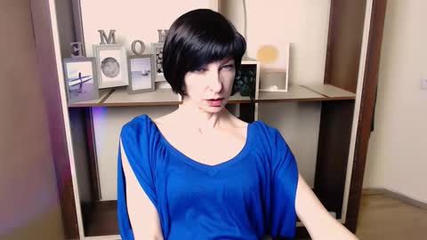 Angelina online show from 01/05/26, 05:27