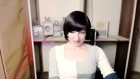 Angelina online show from 02/06/26, 09:01