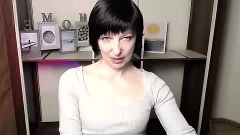 Angelina online show from 03/05/26, 08:54