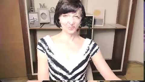 Snapshot of angelinalov_ chatting on 05/07/26, 08:09 Angelina online show from 05/07/26, 08:09