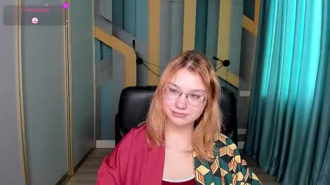 AngelinaLow online show from 01/19/26, 12:31