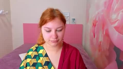 AngelinaLow online show from 04/07/26, 11:32