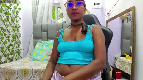 Snapshot of angelinamurphy chatting on 10/02/25, 02:51 AngelinaMurphy online show from 10/02/25, 02:51