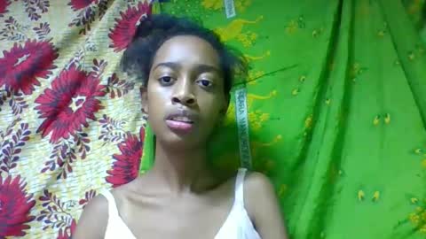 angeline221173 online show from 05/03/26, 08:09