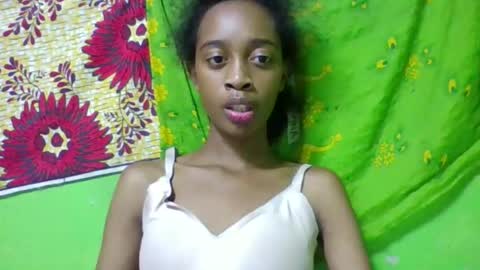 angeline221173 online show from 05/07/26, 06:35