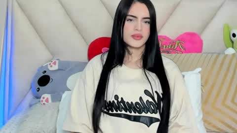 Angeline Smith  online show from 12/11/24, 06:04