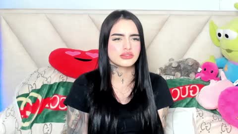 Angeline Smith  online show from 01/05/25, 04:47