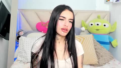 Angeline Smith  online show from 02/24/25, 07:30