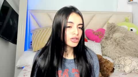 Angeline Smith  online show from 02/28/25, 10:09