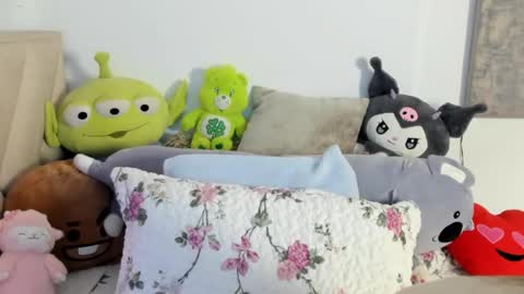 Angeline Smith  online show from 10/05/25, 02:21