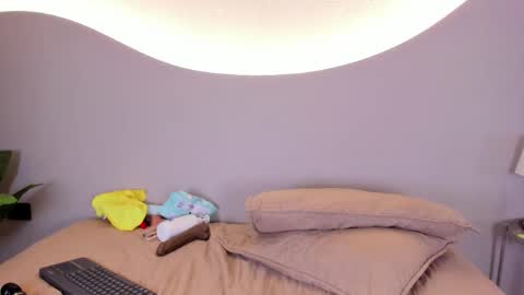 Angeline online show from 03/21/26, 08:23