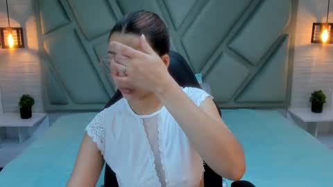 angeline_davies online show from 03/11/26, 12:22