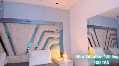 Snapshot of angelineheet chatting on 10/03/25, 03:47 Angeline Heet online show from 10/03/25, 03:47