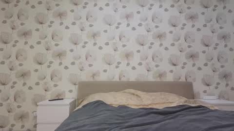 Angel online show from 11/21/25, 04:00