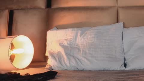 angelinepossy online show from 09/29/25, 10:36