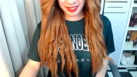 Anglina online show from 04/26/26, 10:51