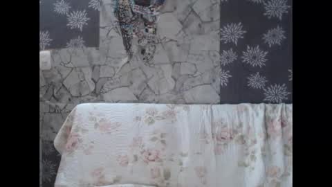 Snapshot of angelitaa_hot chatting on 12/02/24, 02:20 angela online show from 12/02/24, 02:20