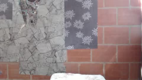 Snapshot of angelitaa_hot chatting on 02/19/25, 07:48 angela online show from 02/19/25, 07:48