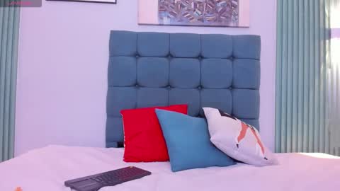 angel online show from 12/17/25, 11:44