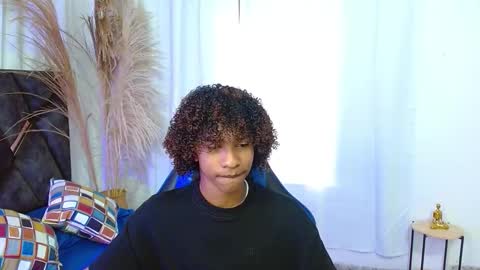 Angel online show from 11/29/25, 08:45