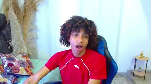 Angel online show from 05/15/26, 08:49