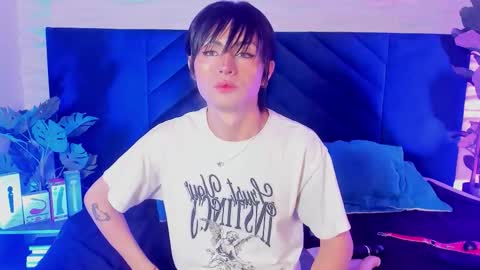 Snapshot of angell__dustt chatting on 10/19/25, 03:51 Angell Dust online show from 10/19/25, 03:51