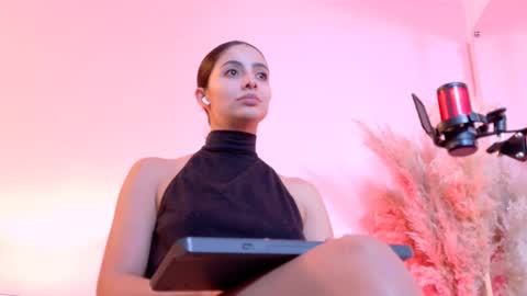 Angel online show from 02/28/25, 09:23