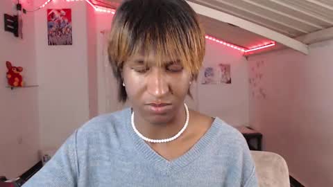 Danielle online show from 01/28/25, 05:32