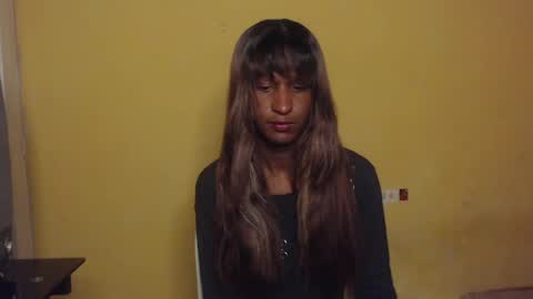 Snapshot of angell_dustt chatting on 06/03/26, 12:41 Danielle online show from 06/03/26, 12:41