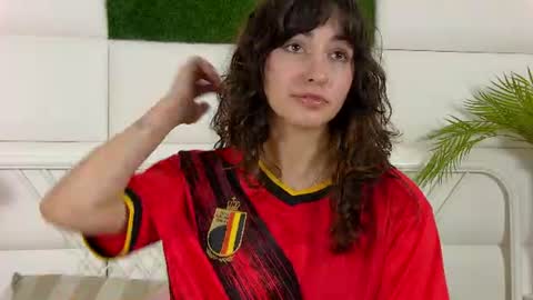 angellacox online show from 06/17/26, 06:16