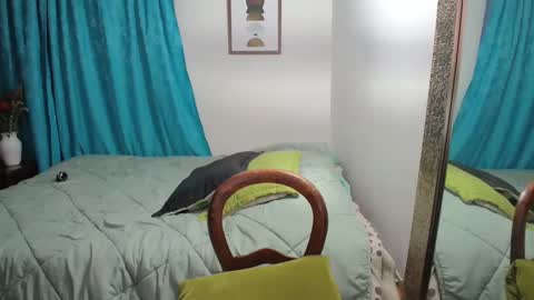 Snapshot of angellaisabella chatting on 01/20/25, 11:10 ANGELA ISABELLA online show from 01/20/25, 11:10