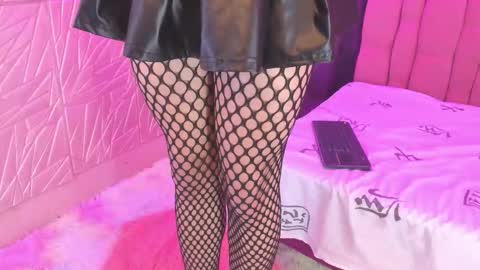 Angellike online show from 12/16/25, 01:27