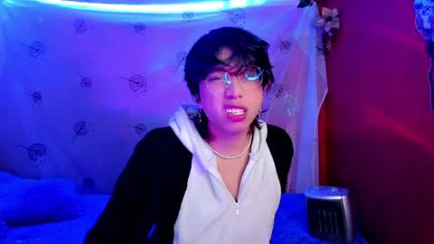 Snapshot of angellonfire chatting on 12/03/24, 06:59 Angel  online show from 12/03/24, 06:59