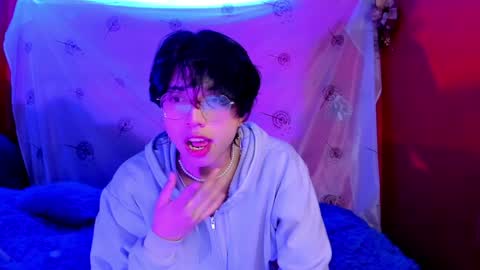 Snapshot of angellonfire chatting on 12/28/24, 04:19 Angel  online show from 12/28/24, 04:19