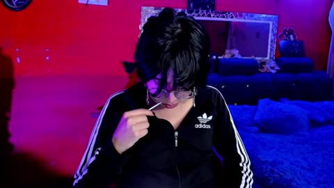 Snapshot of angellonfire chatting on 01/05/25, 09:59 Angel  online show from 01/05/25, 09:59