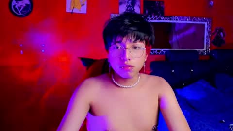 Snapshot of angellonfire chatting on 02/18/25, 12:39 Angel  online show from 02/18/25, 12:39